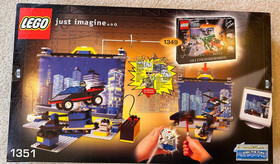 Vintage Lego Studios set 1351 - Movie Backdrop Studio; complete w box/manual