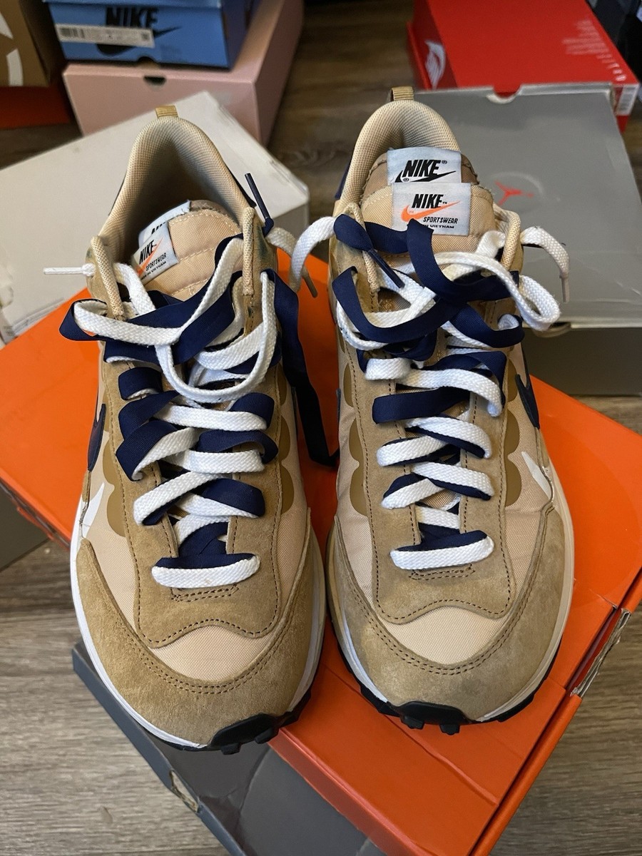 Size 11 - Nike VaporWaffle x Sacai Tan Navy View 4