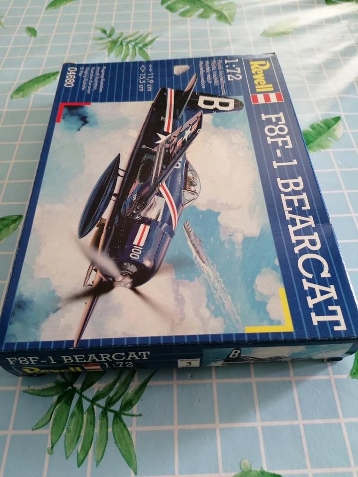 REVELL 1/72 F8F-1 BEARCAT ITEM N° 04680 - Immagine 2 di 4