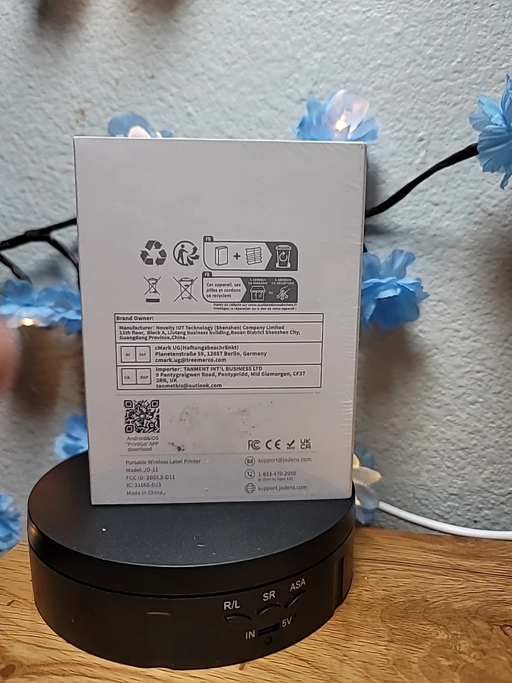 New Jadens JD-11 Sticker Thermal Mini Printer Green Portable Wireless Bluetooth - Image 2 of 4