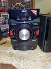 LG XBOOM CM4590 Bluetooth Mini Hi-Fi Stereo Tested Working Sounds great