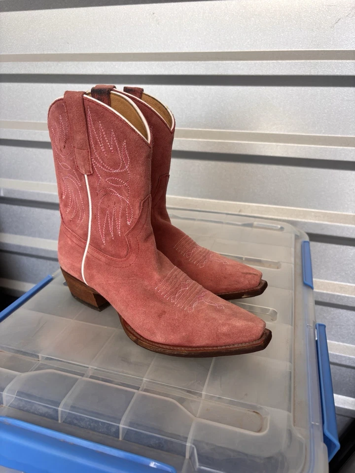 Macie bean Woman’s Leather Cowboy Boots Pink Rough out Leather - Image 3 of 4