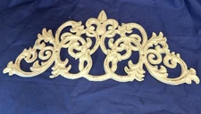 Vintage Cast Iron Wall Pediment Fluer De Lis Antique White 16.5” X 8.5”