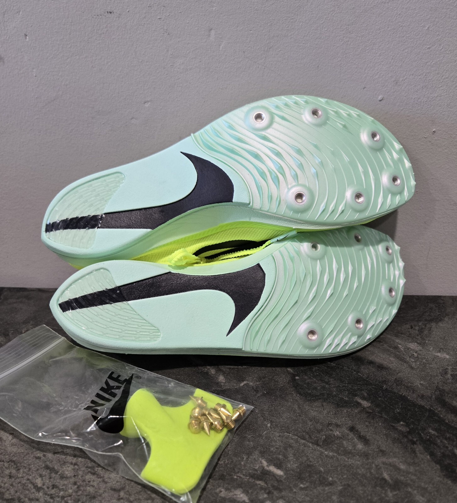 Nike ZoomX DragonFly Track & Field Distance Spikes Volt Men's 5.5/ 7W DR9922-700 thumbnail 7