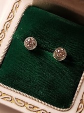 Platinum Diamond Earrings .30 ctw, nice white sparkling dias, wg silicone backs