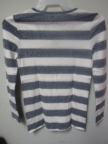 Faded Glory Women's Blue Sapphire Stripe Long Sleeve V-Neck T-Shirt Size S (4/6) - Bild 3 von 4