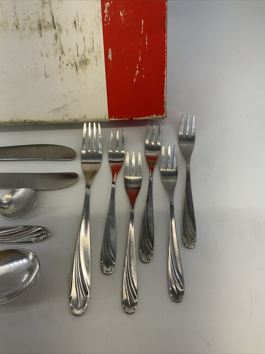 Vtg 35 Piece WMF FRIODUR Wien Vienna Swirl Pattern Silver Plate