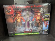 Jazwares Five Nights at Freddy's Classic Foxy  Withered Foxy Collector Figure