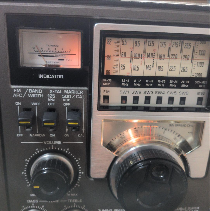ラジオ・コンポ National Panasonic Cougar 2200 National Panasonic RF-2200 Cougar 8-Band Radio AC Tested Works No