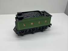 Hornby R39 LNER Class B12 - Non Motorised Tender - R150 - 00 Gauge (#927)