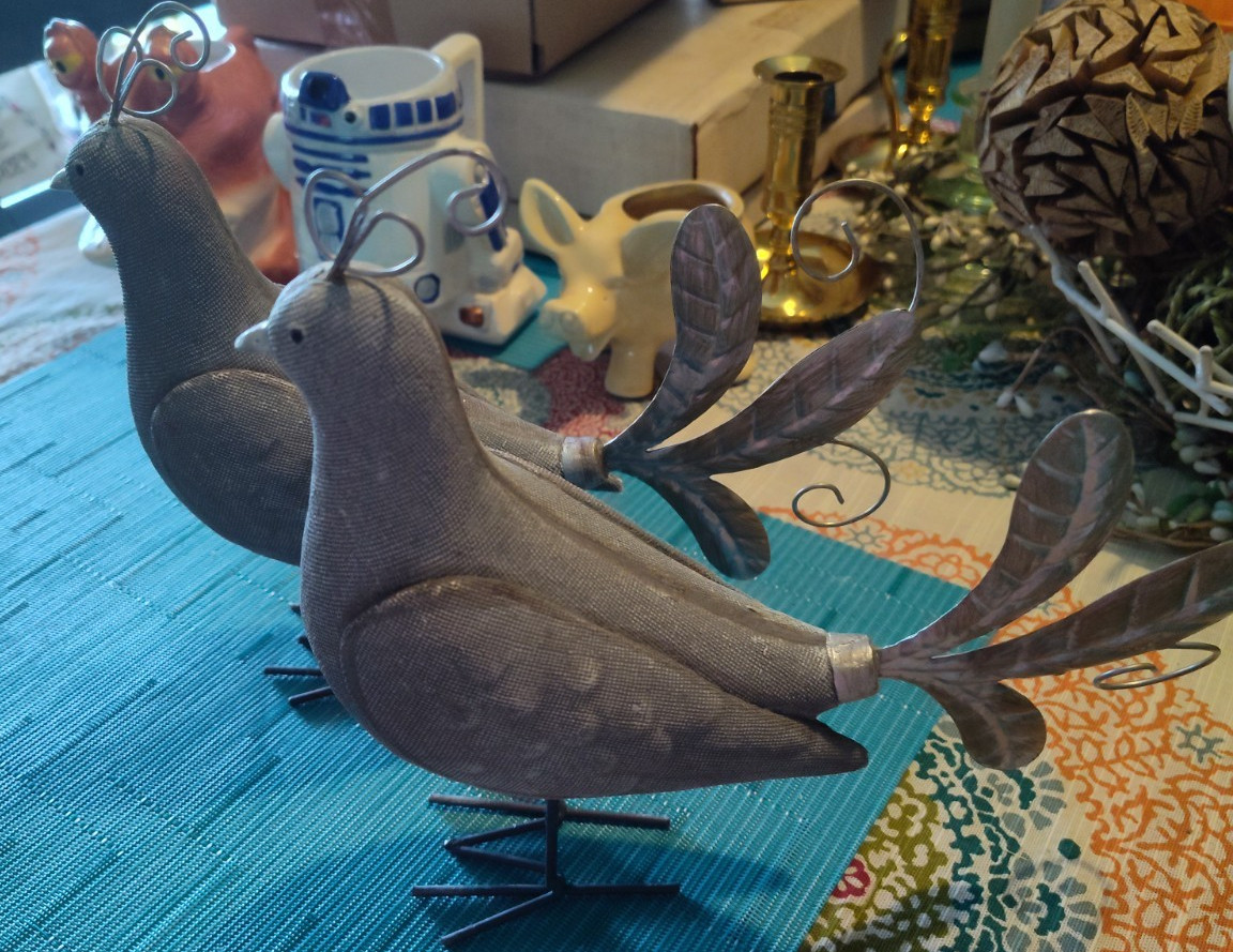 Pair of Silver Metal Bird Figurines with Carvings Artisan Décor Sculpture