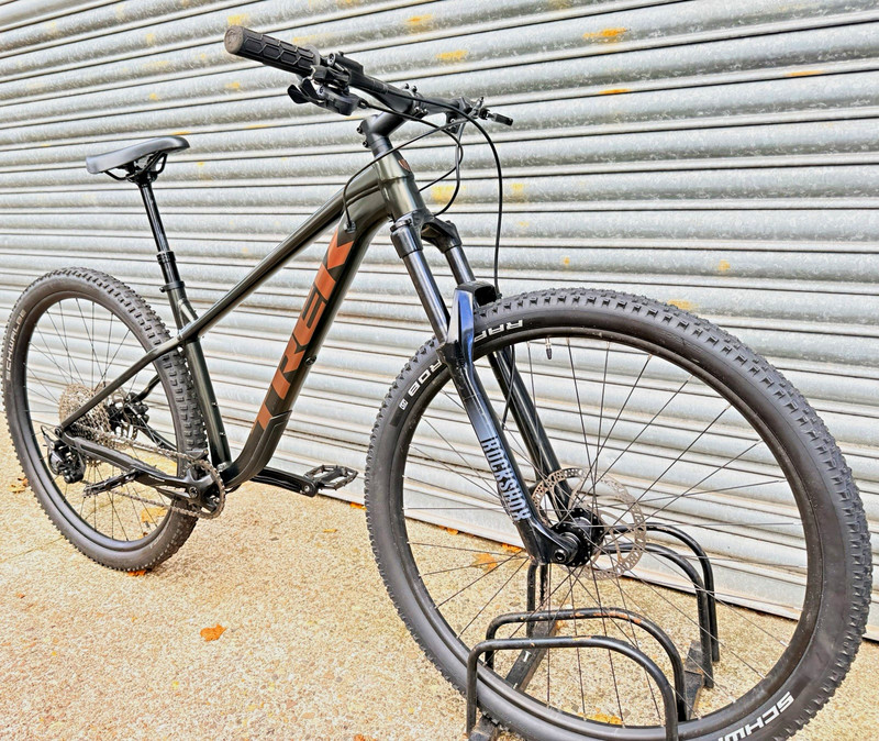 Trek Roscoe 7 29in medium frame olive black 