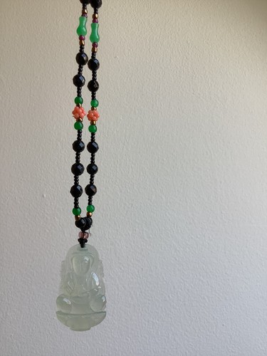 Light Green Jade Guan Yin Avalokiteshvara Buddha Carved Pendant Necklace - Picture 12 of 12