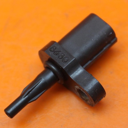 0814 KAWASAKI NINJA ZX10R OEM AIR INTAKE TEMPERATURE TEMP SENSOR 21176