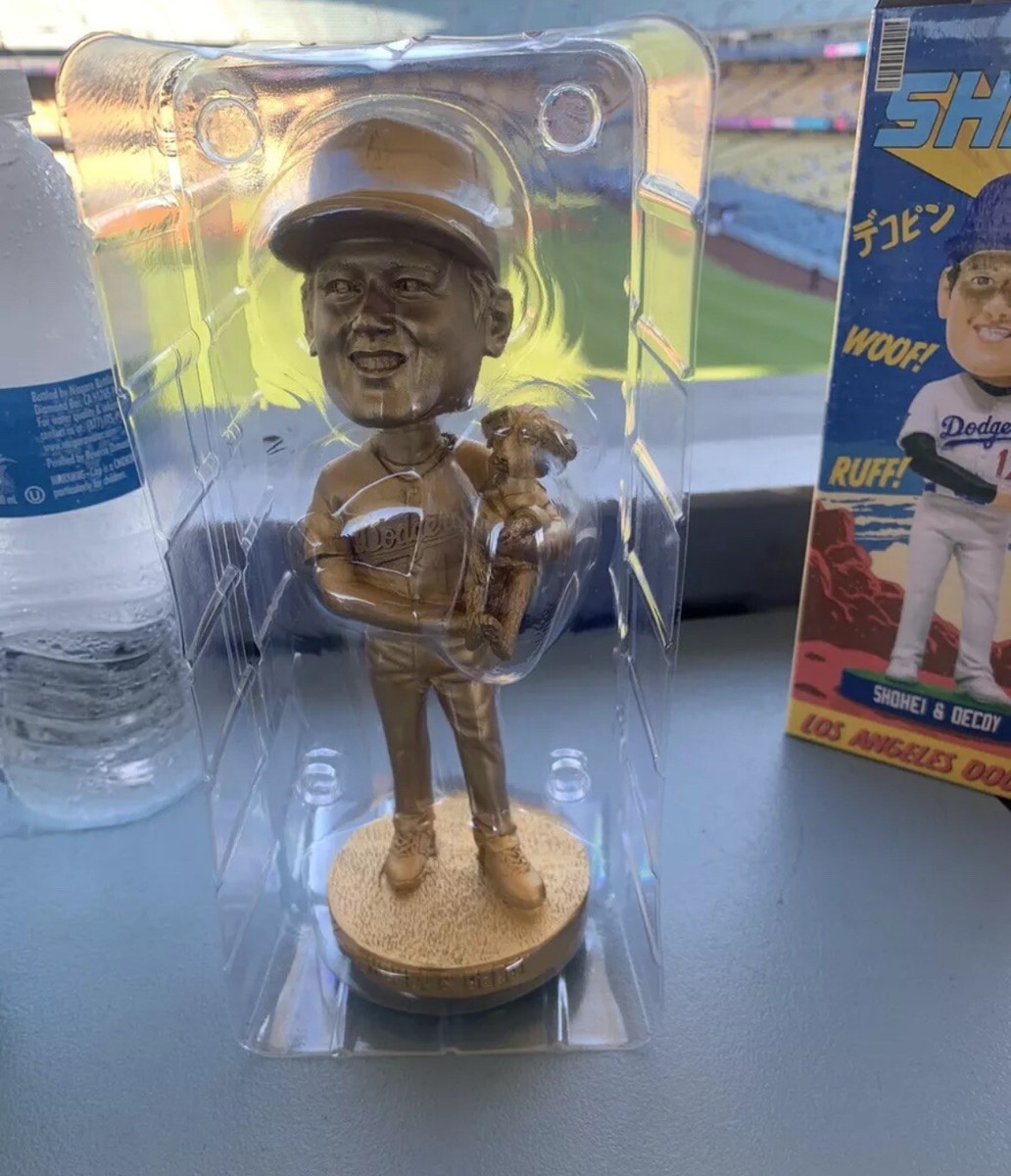 GOLD Shohei Ohtani Bobblehead Los Angeles Dodgers SGA stadium 8/28