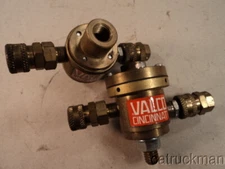 Valco Cincinnati 700xx107 or 108 Valves w/ 1/8" NPT Quick Disconnects