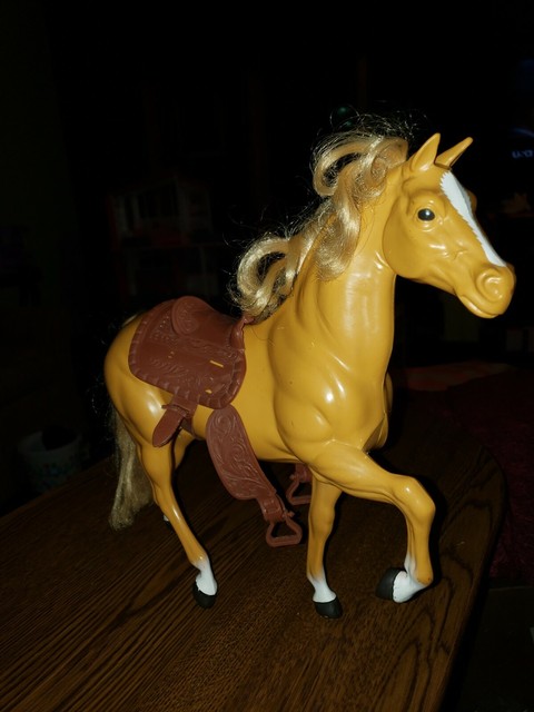 mattel barbie horse