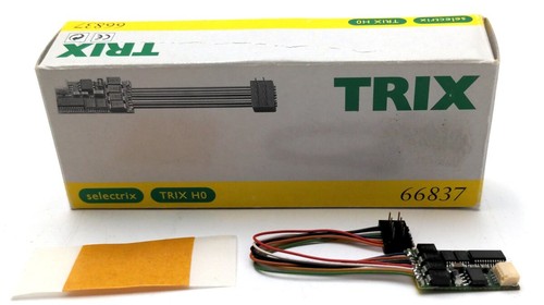 Decodificador digital locomotora Selectrix escala HO Trix 66837 2000 mA | Condition: Used