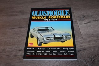 1964 1971 Oldsmobile Muscle Portfolio magazine article compilation Brooklands