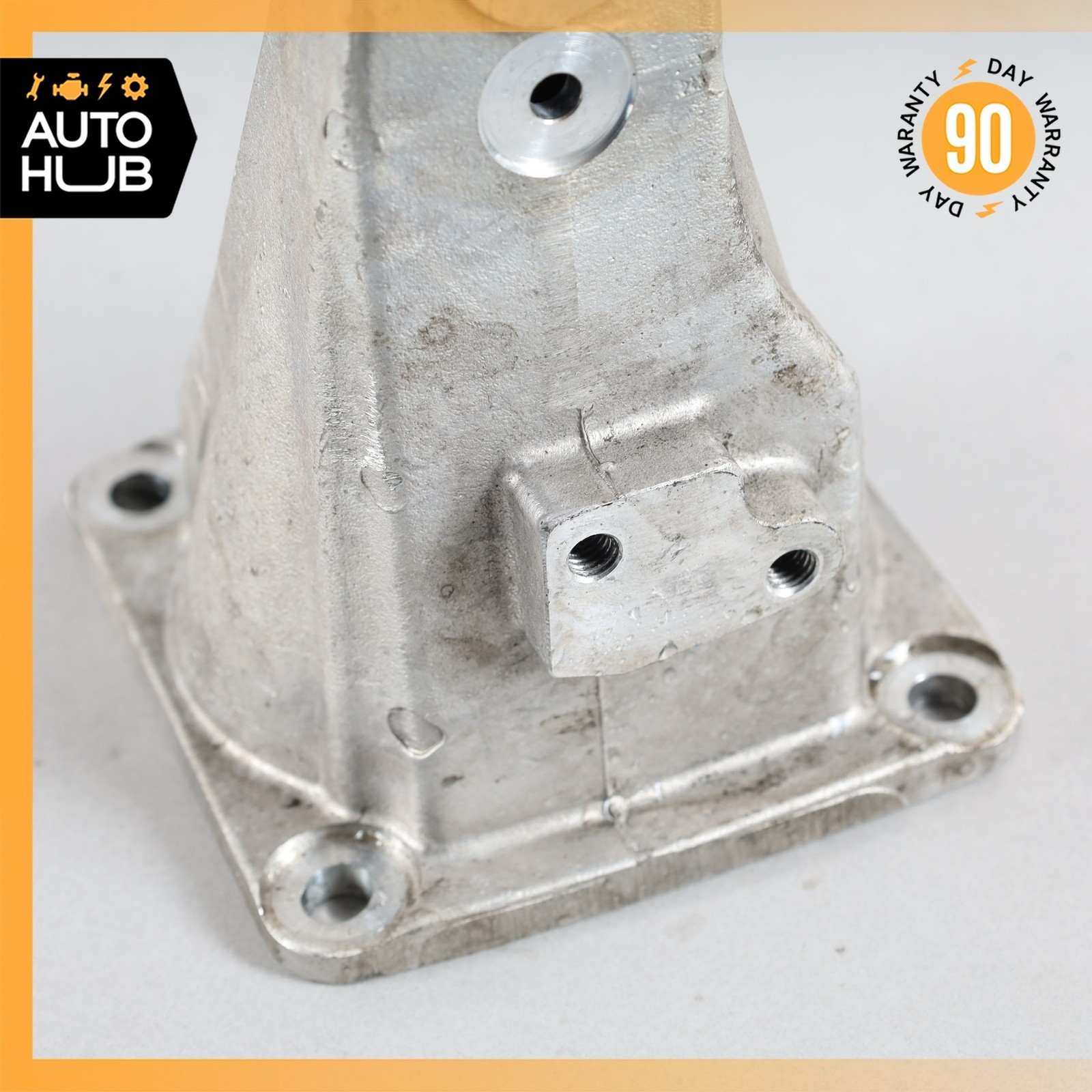 Aston Martin DB9 Rear Right Automatic Transmission Crossmember Mount Bracket OEM