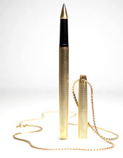 Penna a sfera Caran d'Ache Ecridor placcata oro - versione catena