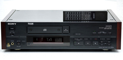 SONY CDP-X555ES High-End CD-Player Remote+Holzwangen! Top! Serviced+J.Garantie!