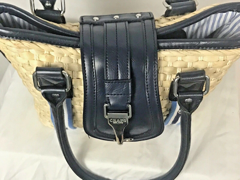 Bolso de Mano Estilo Paja Tejido Marca Chaps para Mujer Foto 3 de 4