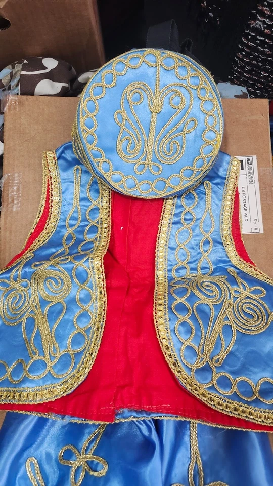 Conjunto turco bordado a mano vintage de Akgul para niños Foto 4 de 4