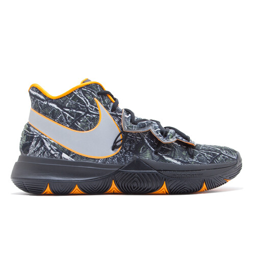 kyrie 5 10.5