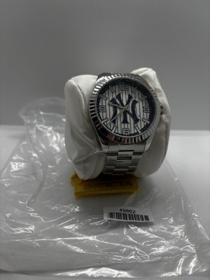 Invicta x MLB New York Yankees Men's Pro Diver Watch Silver