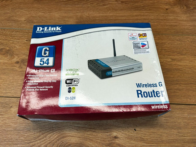 Vintage D-Link Router im Originalkarton mit CD und Kabeln