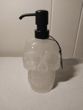 Skull Soap Lotion Dispenser Pump 12 oz, NEW Halloween Glow In The Dark Resin