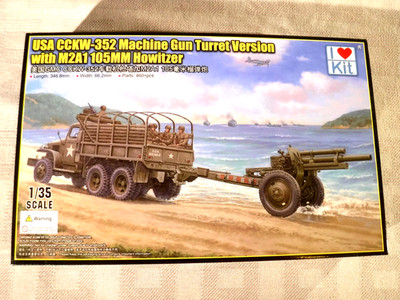 1/35 I Love Kit US Deuce & 1/2 w/ Machine Gun Ring & M2A1 105mm Howitzer #63567