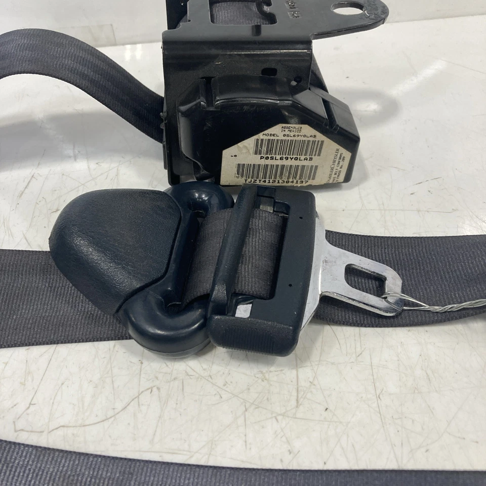 2001-2007 Chrysler Town & Country Dodge Grand Caravan Rear Left LH Seat Belt OEM - Image 3 of 4