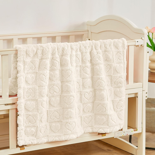 Fleece Baby Blanket Heart Checkered Blanket, Ultra Soft Cozy Baby Blankets for B - Picture 2 of 12