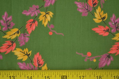 25'' Long x 37'' Wide, Vintage 1940 s-60 s, Bright Leaves on Green Cotton, M7702