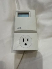 Lux Smart Temp Win 100 Series, 5-2 Programmable Outlet Thermostat
