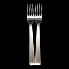 2 Robert Welch Foster Dinner Forks - 8" Satin 18/10 Stainless Steel Vietnam
