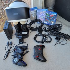 Sony PlayStation 4 VR Complete Bundle Great C...