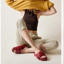 Commbi Slide The Softie Napa Leather Footbed in Cherry Red