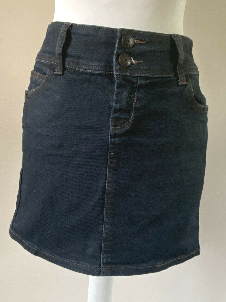 Picture 1 of 3
