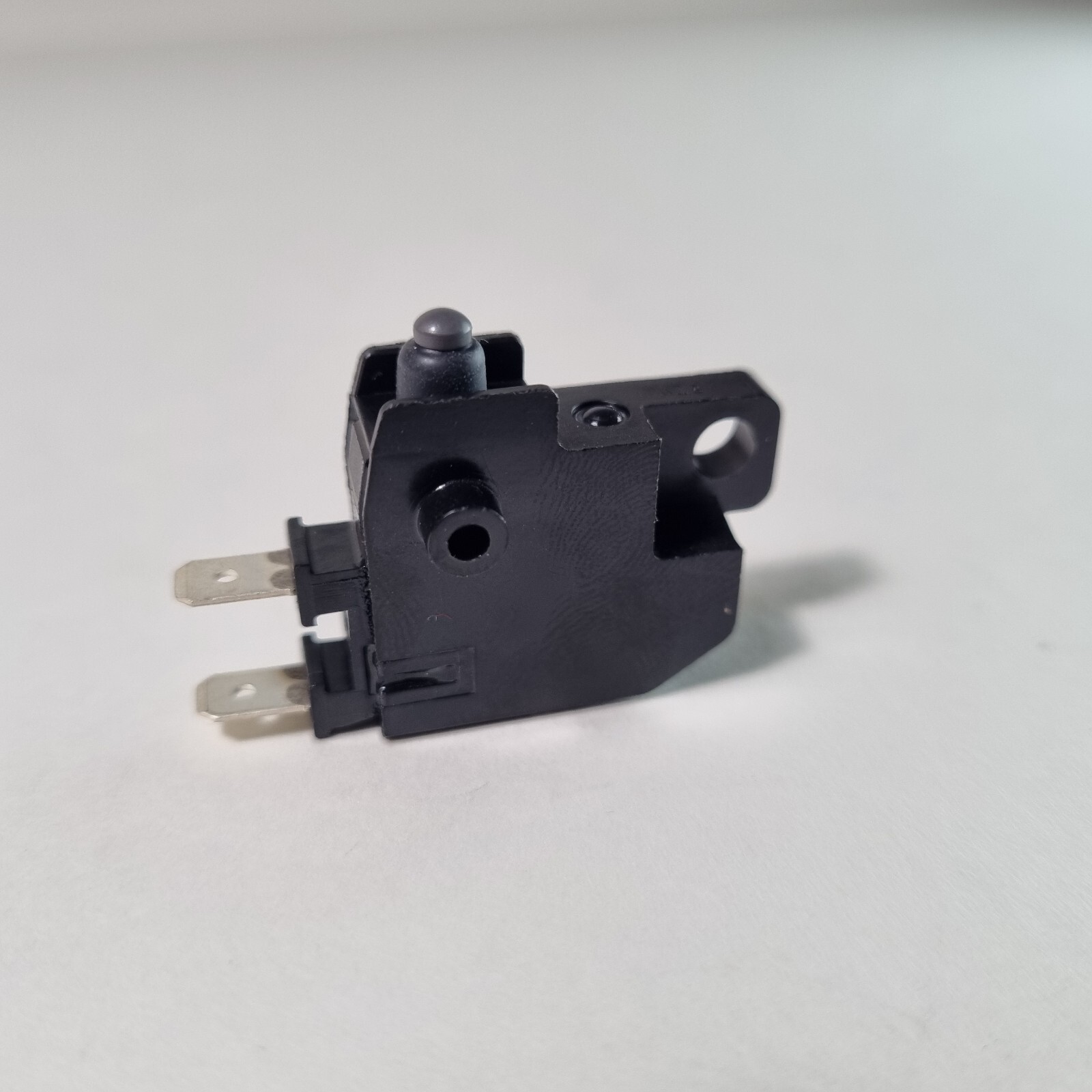 Honda OEM Part 35340-MGS-D31 SWITCH ASSY. FR. STOP for sale online 