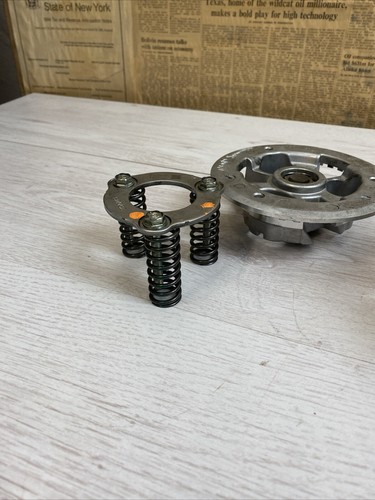 DUCATI 1100 Scrambler 2018 Clutch Basket Assembly Missing Inside Basket - Picture 2 of 6