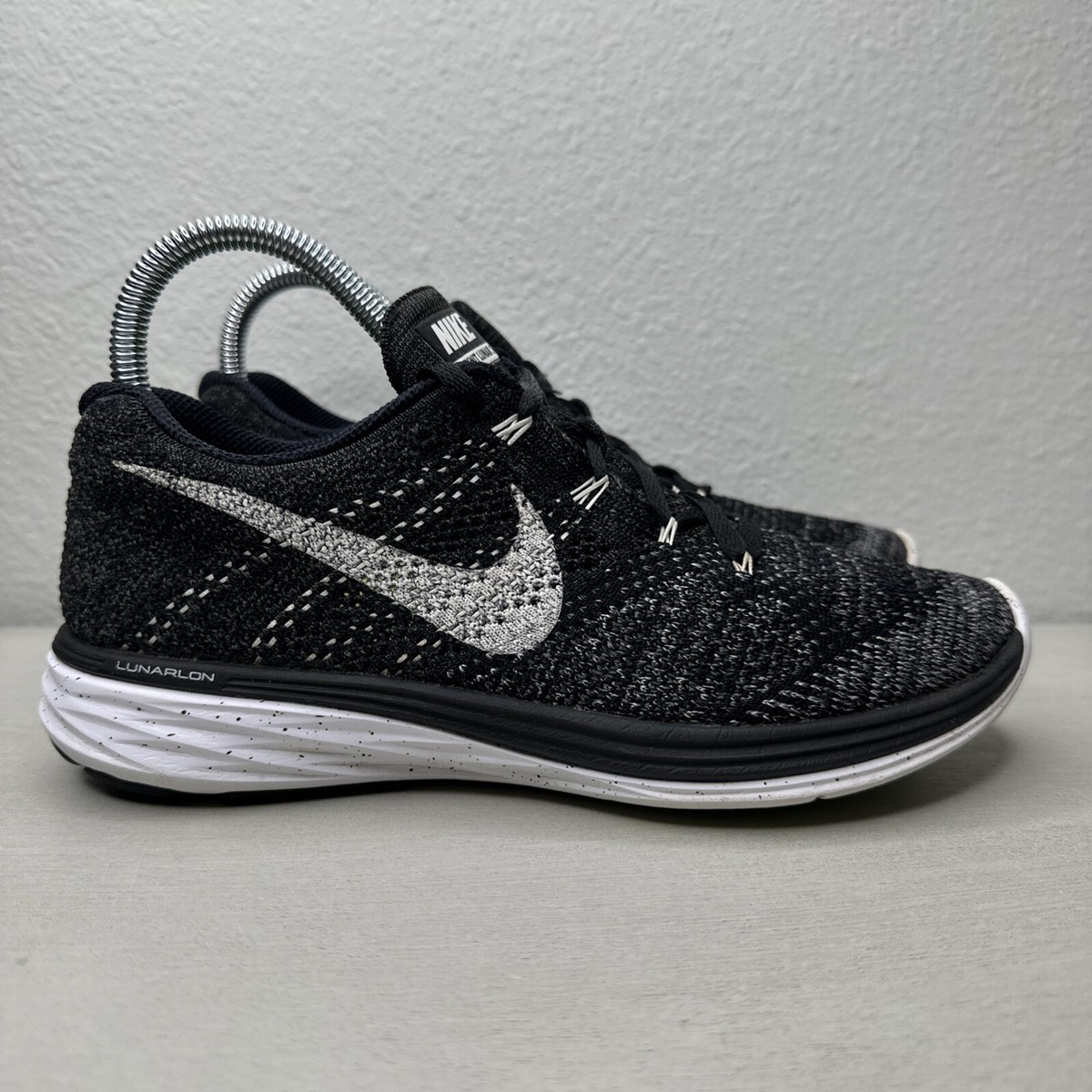 Nike Womens Flyknit Lunar 698182-001 Black Gray Running Sneakers Size