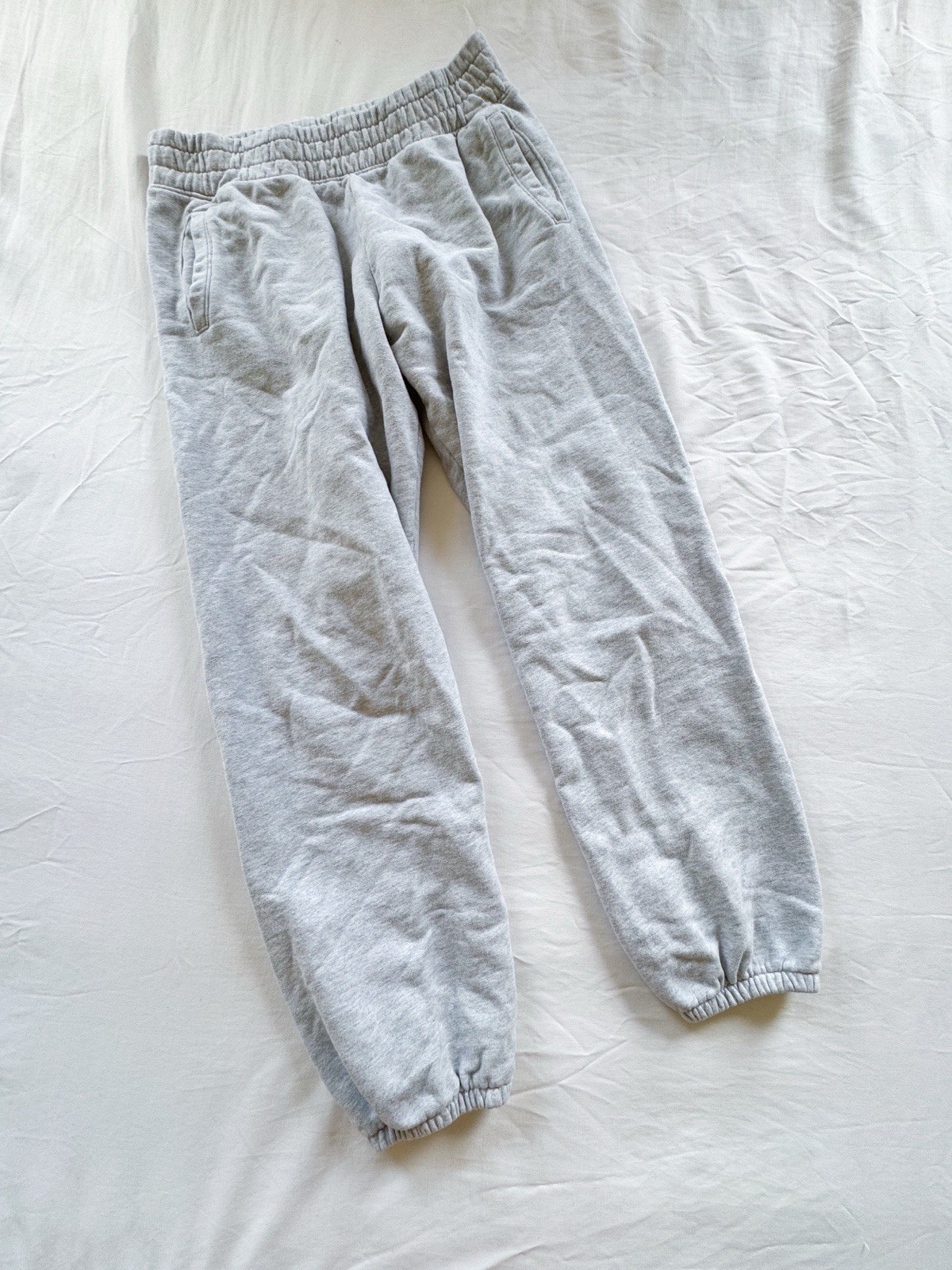 Aeire Offline Joggers - Women’s Gray Sweatpants Size M