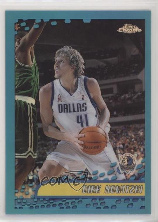 2001-02 Topps Chrome Refractor Dirk Nowitzki #49 HOF g2x