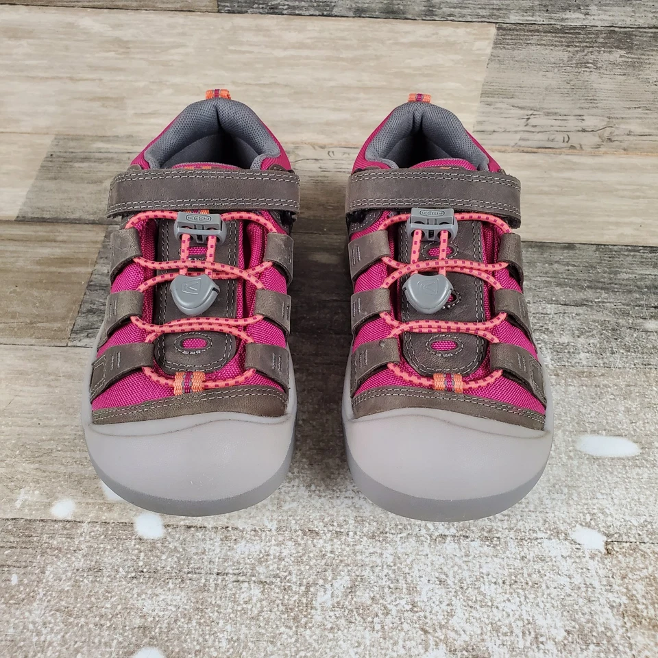 Keen Newport Kids Sandals 11 Gray Very Berry Strap Closed Toe Waterproof Sneaker - Image 2 of 4