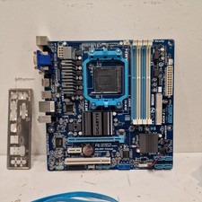 Mainboard Gigabyte GA-78LMT-USB3 , AM3 , mit ATX Blende + CPU Kühler