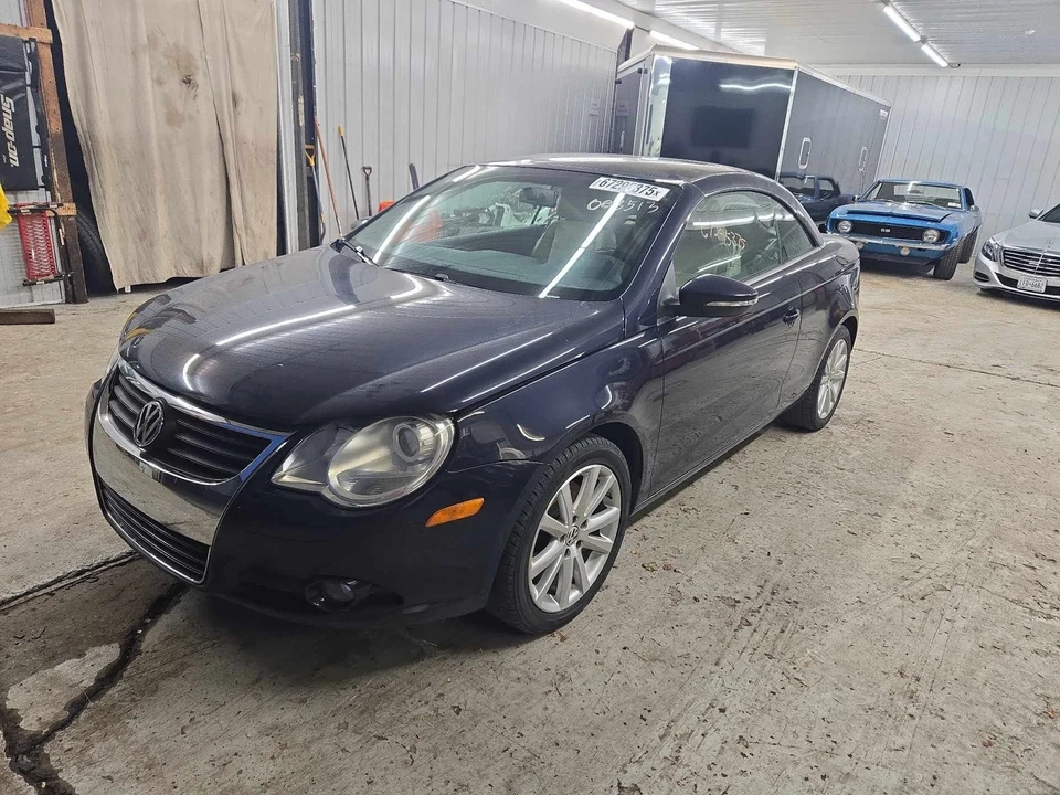 Luz de direção usada serve: 2011 Volkswagen Eos para-choque montado em neblina grau A - Imagem 2 de 4