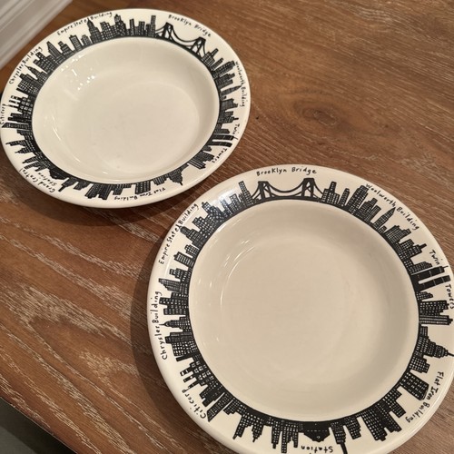 Set Of 2 Fishs Eddy New York City 212 Skyline 9” Rimmed Soup Bowls - Picture 4 of 5